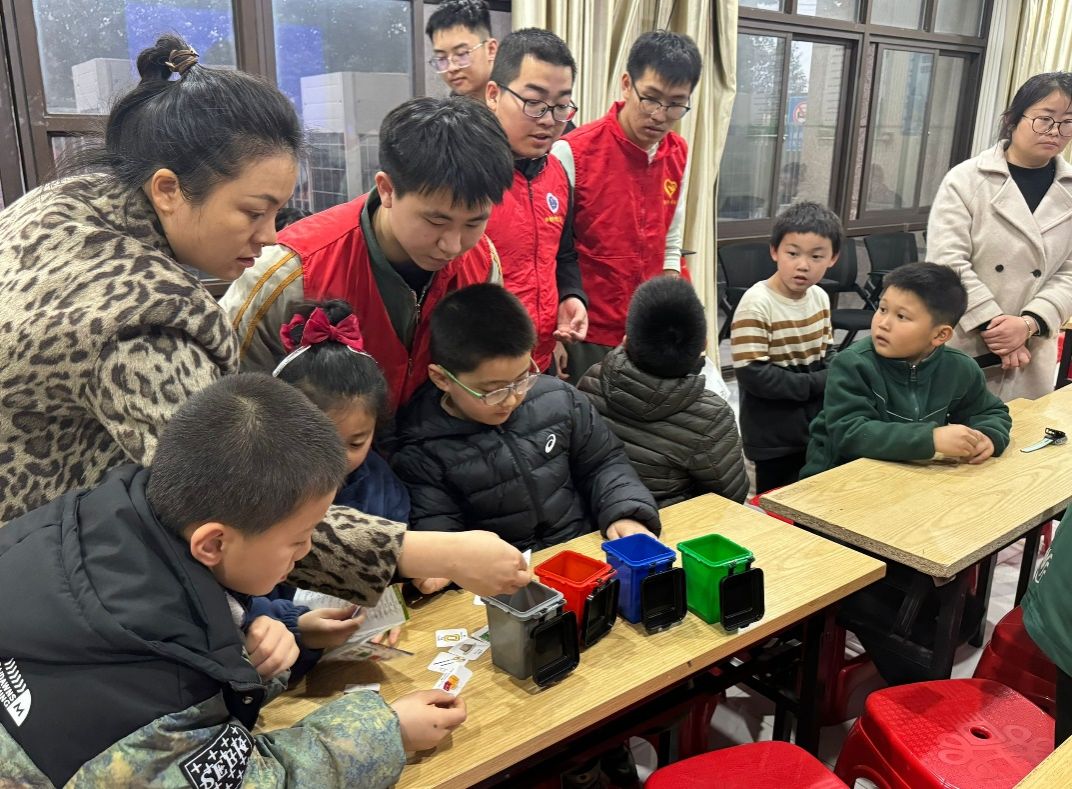 385ca127a83d80a3b070a62c4b1c7151(1)